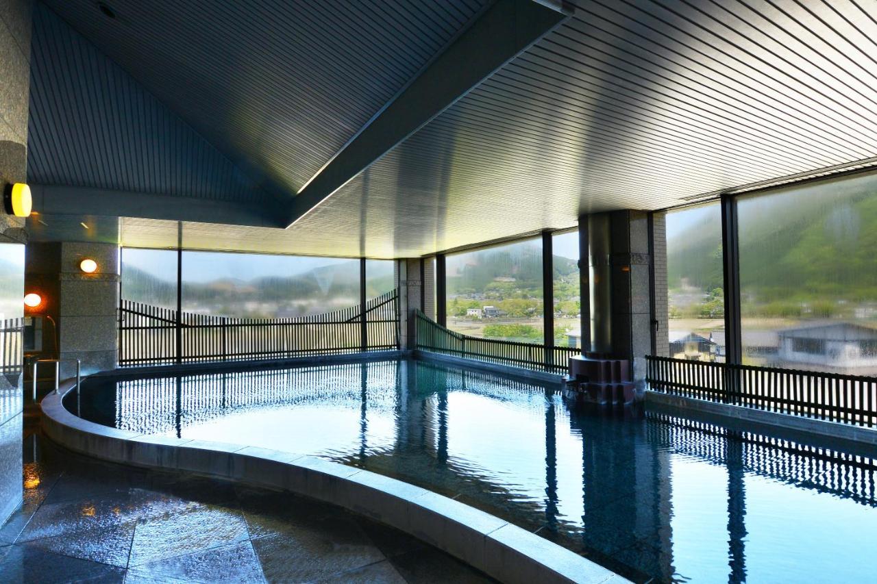 Yufuin Hotel Shuhokan Екстериор снимка