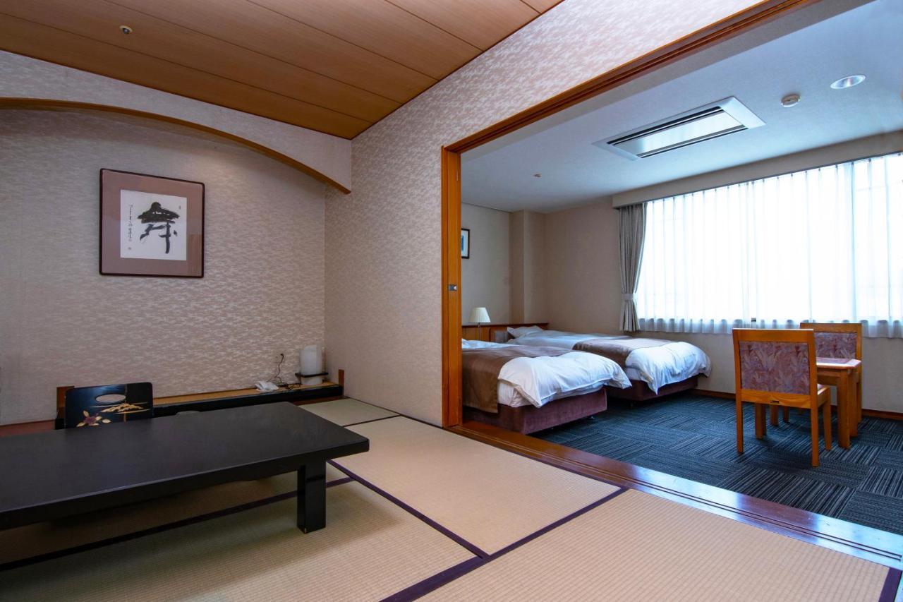 Yufuin Hotel Shuhokan Екстериор снимка