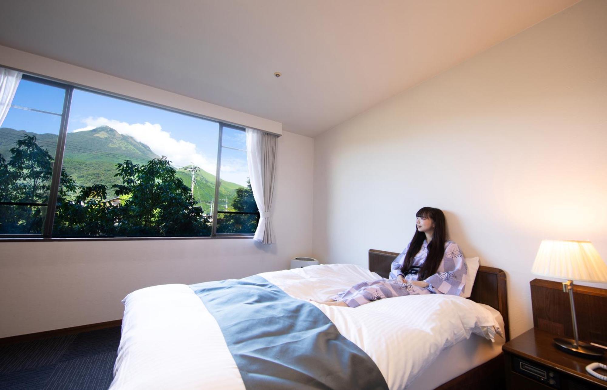 Yufuin Hotel Shuhokan Екстериор снимка